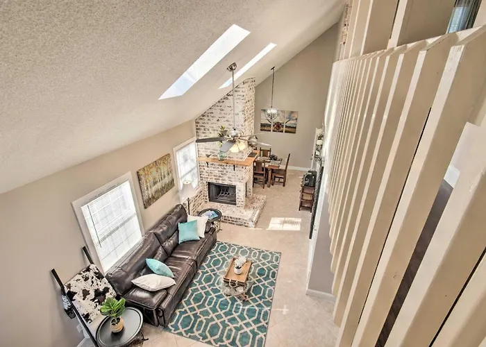 Holiday home A-frame Retreat In Pensacola, 10 Mi To Dtwn *