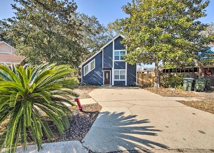 Holiday home A-frame Retreat In Pensacola, 10 Mi To Dtwn